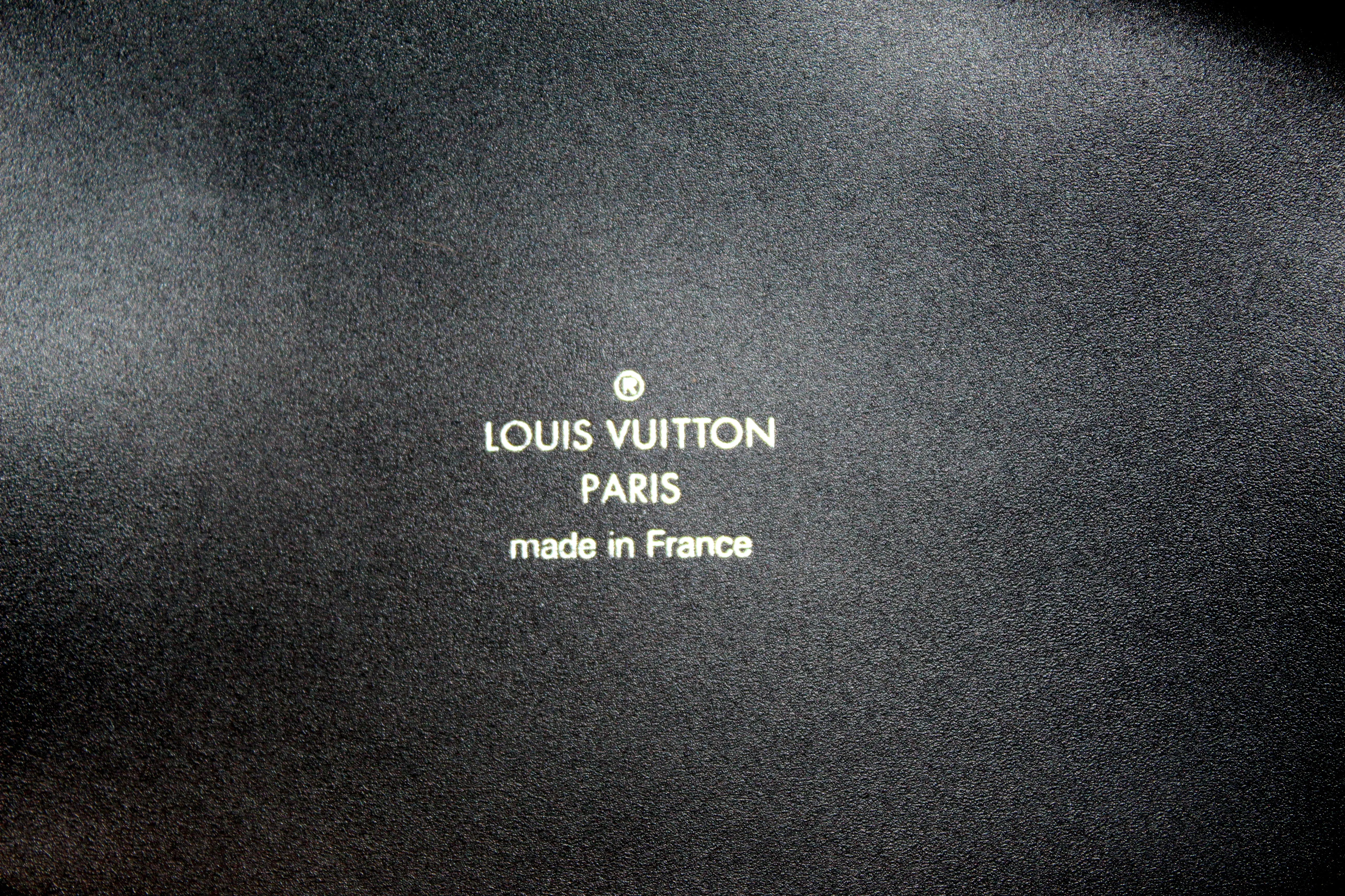 Authentic Louis Vuitton Limited Edition Nicolas Ghesquiere's Monogram Lace Black Patent Leather Bucket Shoulder Bag