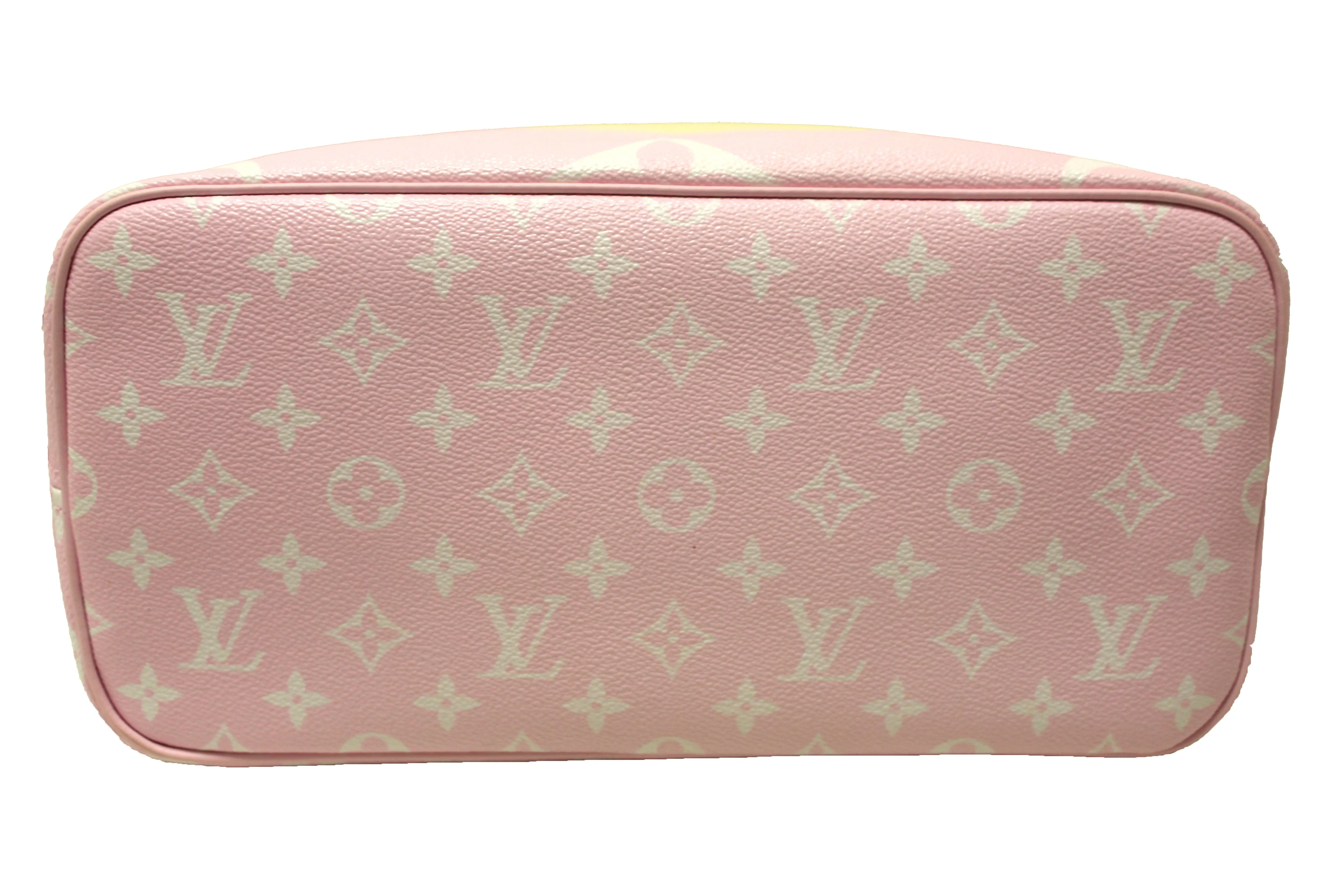 Authentic NEW Louis Vuitton Pastel Escale Giant Monogram Neverfull MM Shoulder Bag