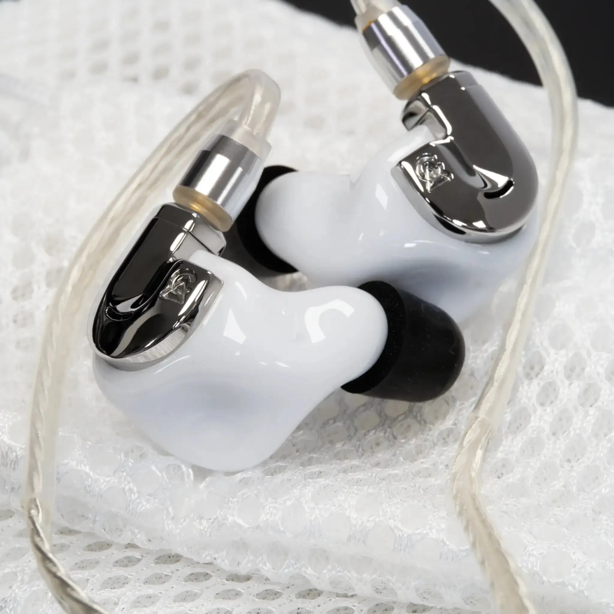 Campfire Audio Bonneville Multiverse III | Hybrid Universal IEMs