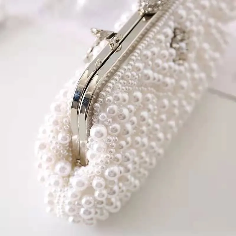 Chic Pearls Party Bag with Diamonds