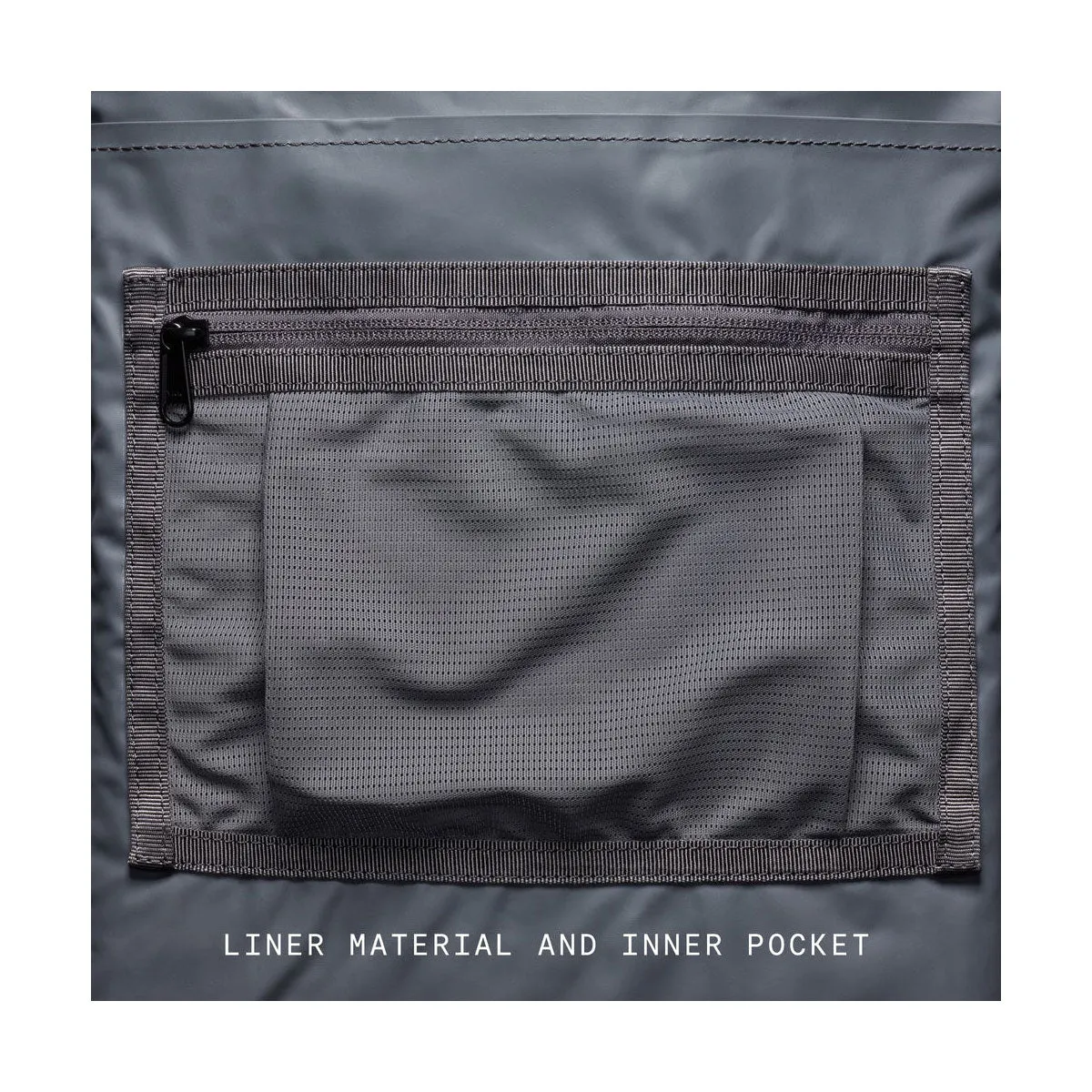 Chrome Industries : Barrage Cargo Bag 18L : Black XRF