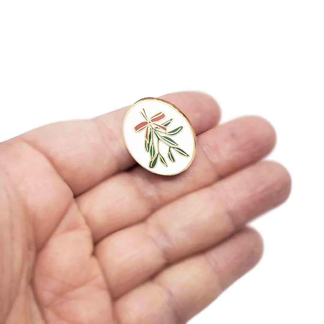 Enamel Pin - Mistletoe (Limited Edition) by Hemleva