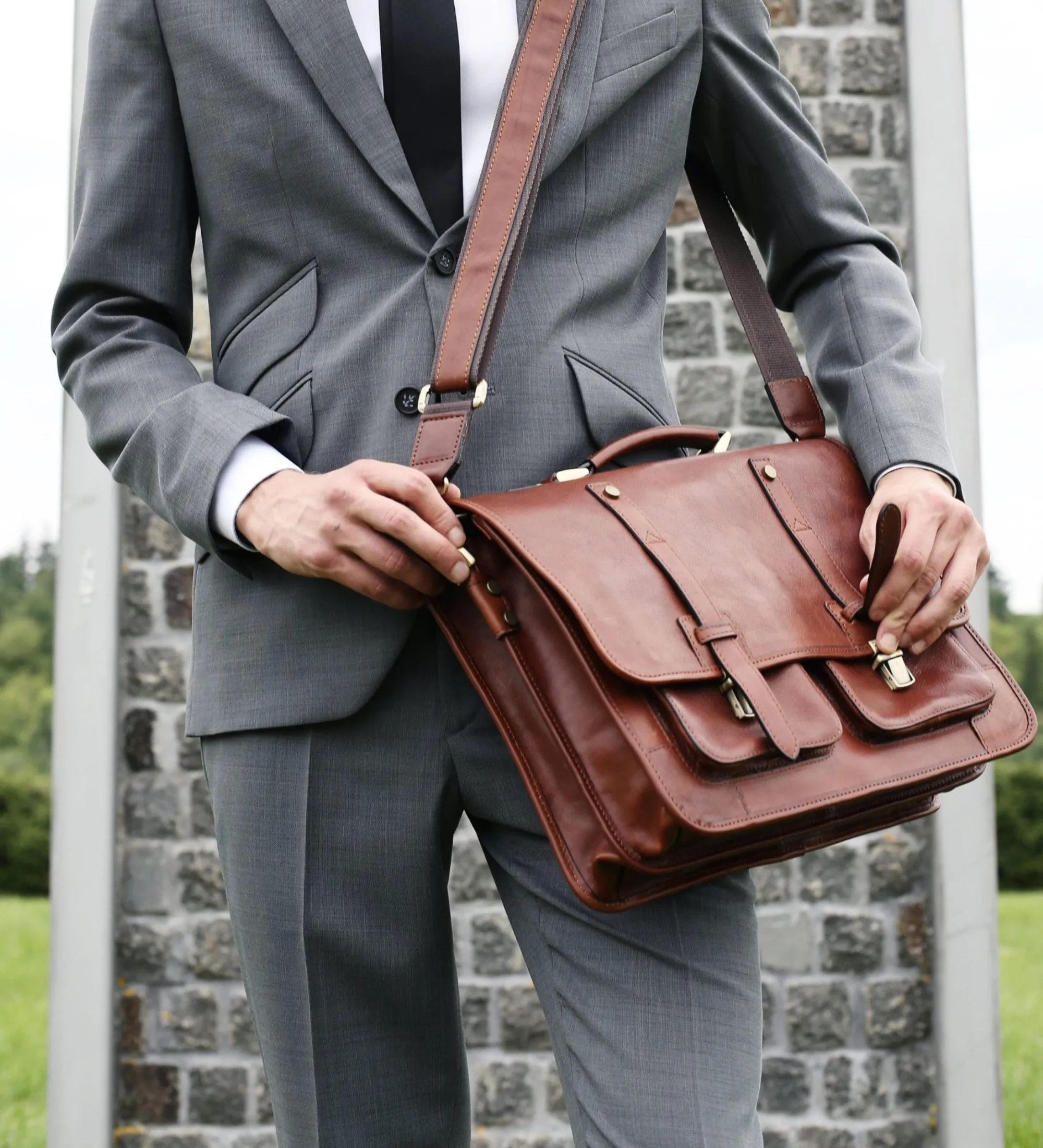 Full Grain Italian Leather Briefcase Backpack - A Midsummer Night's Dream