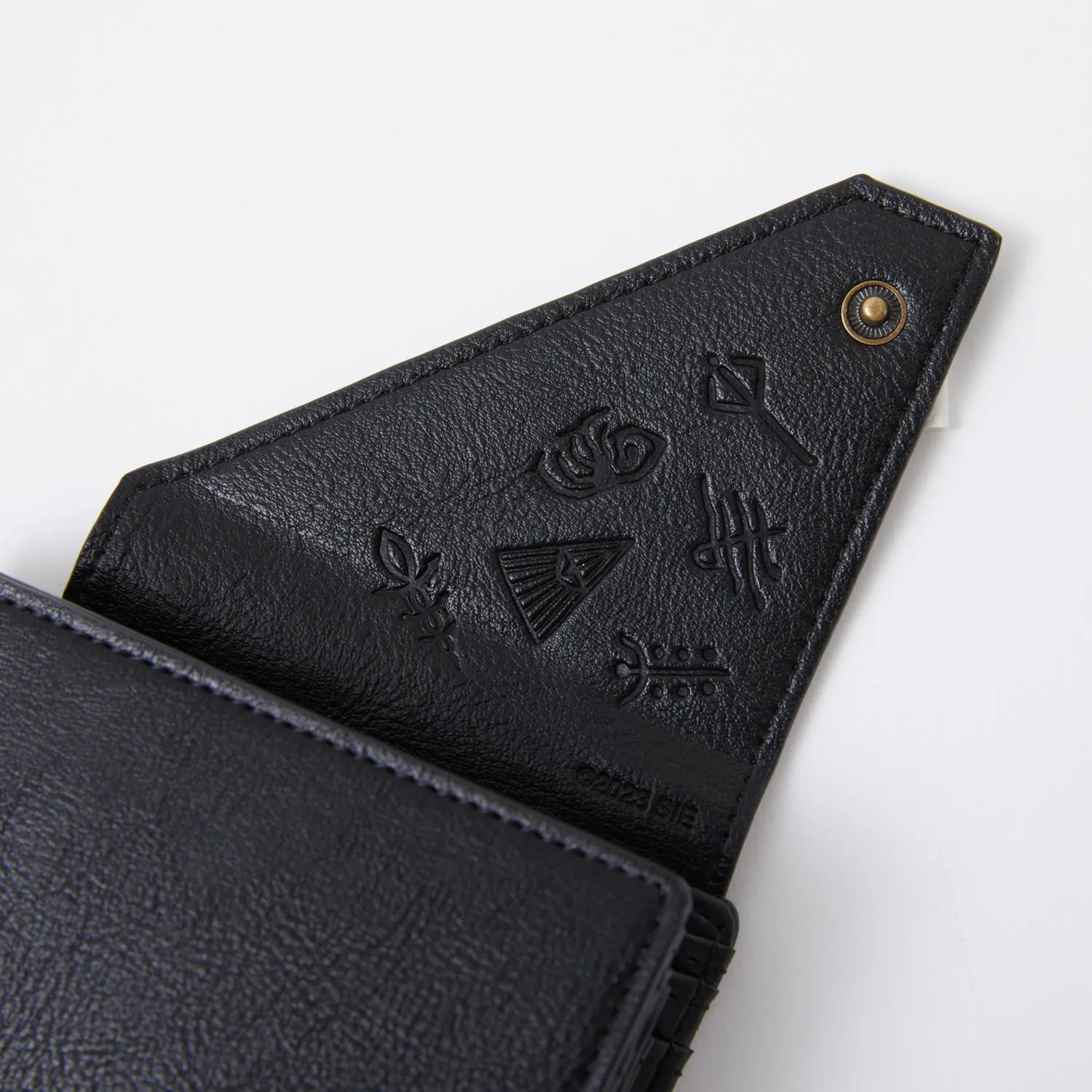 Hunter Model Bi-fold Wallet Bloodborne