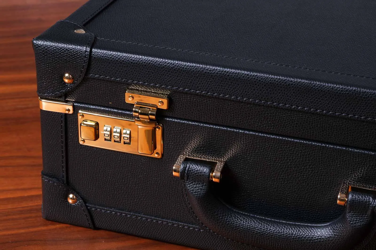 Large Collectors Briefcase - Black