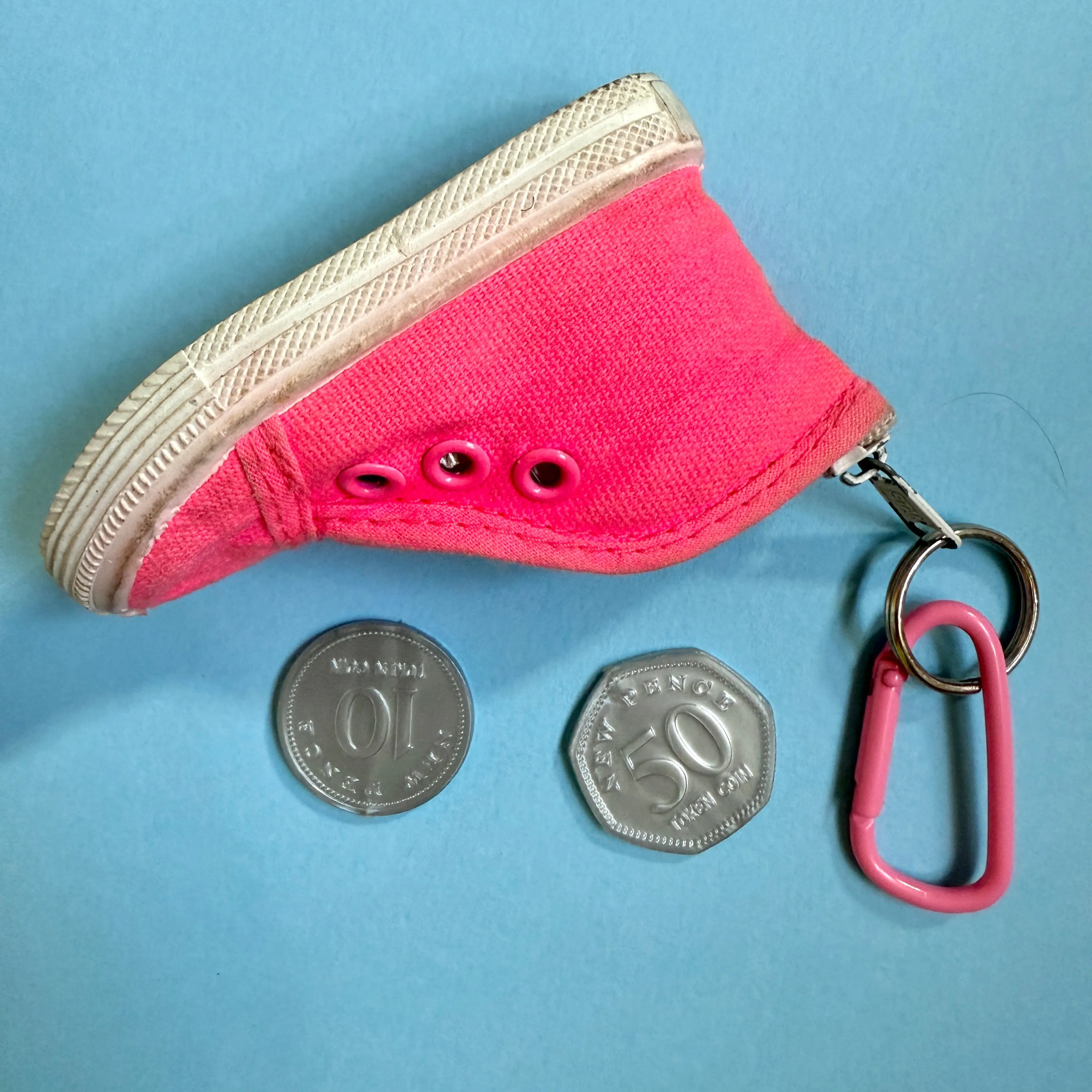 Neon 80s mini sneaker charm