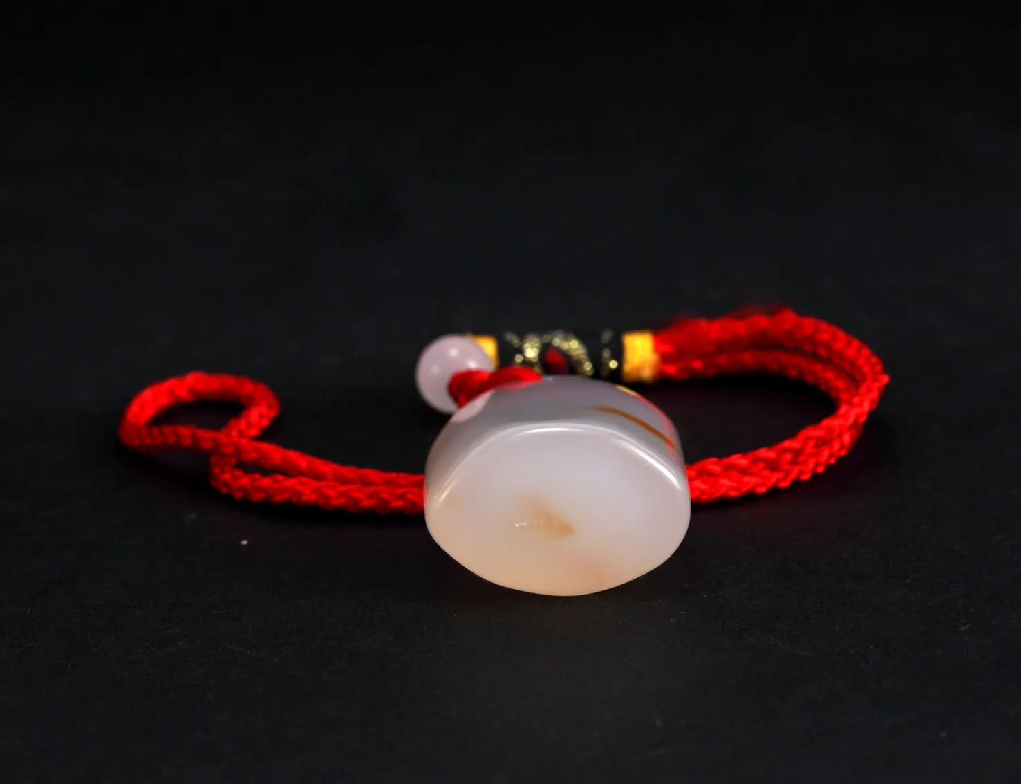 TALISMAN STONE WHITE - Chinese Oriental Agate Signature Seal Stone